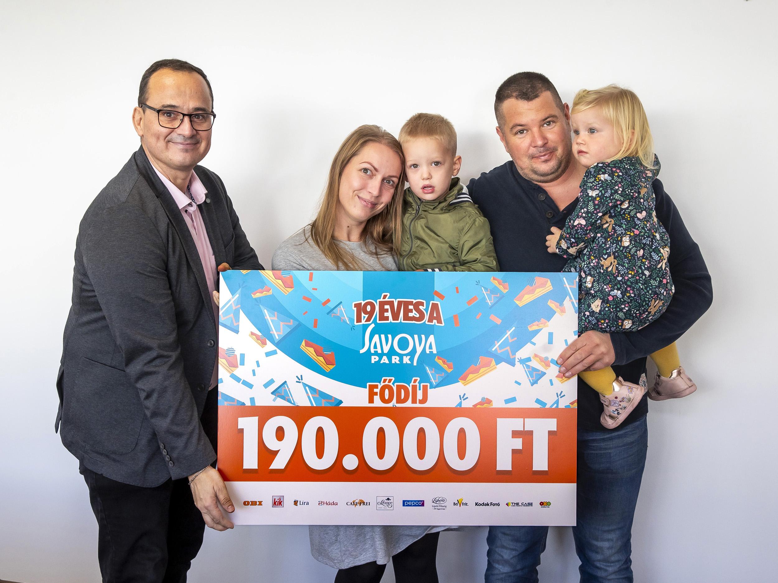Kétgyermekes család nyerte a 190 ezer forintos fődíjat
